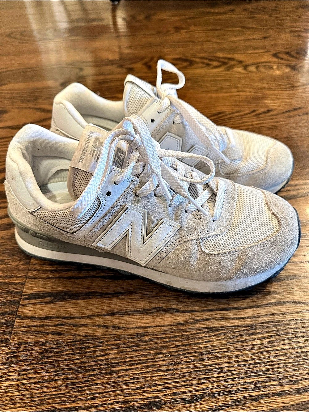 New Balance 574 Women's Sneakers US 8 White/ Grey